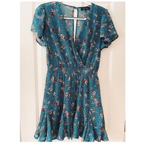 NWOT Francesca’s Floral Teal Dress